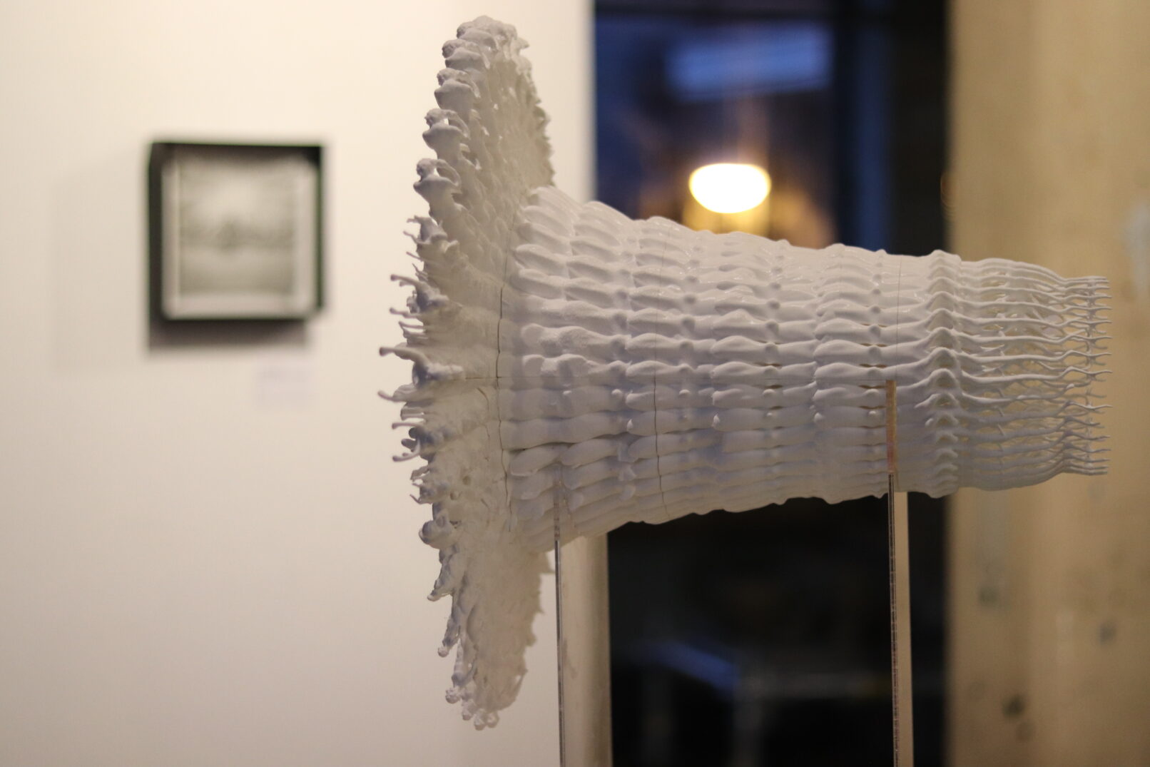 3D printed sculpture composed by deformed people