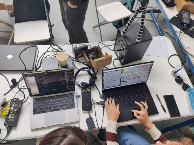 hreadsafe members working on the final workshops